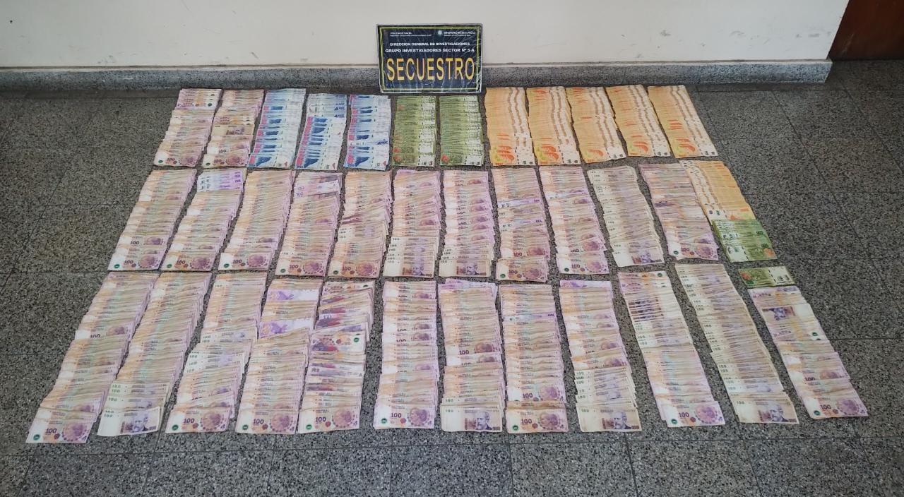 Una acompañante terapéutica intento robarse un millón de pesos